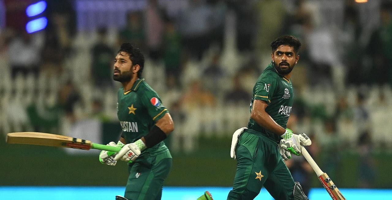पाकिस्तान विश्वकपकाे सेमिफाइनलमा