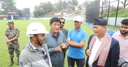 खेलकुदमन्त्री चौधरीले गरे त्रिवि मैदानको निरीक्षण