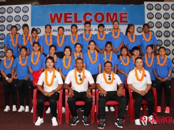 'उपाधि लिएर देश फर्कन्छौं'