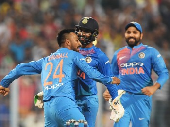 भारतद्वारा वेष्ट इण्डिज ५ विकेटले पराजित