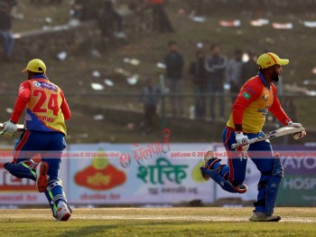 काठमाडौंले टस जित्यो, भैरहवा ब्याटिङमा
