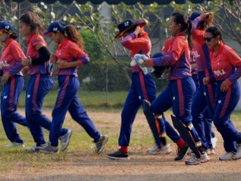 नेपालले आज युएईको सामना गर्दै