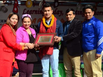 कराते खेलाडी विप्लप सम्मानित