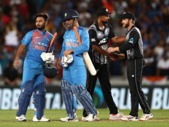 अपराजित यात्रामा 'ब्रेक' लगाउने खेल !