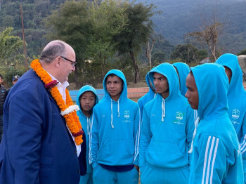 इंग्ल्यान्ड एफएका पदाधिकारी सहारा एकेडेमीमा