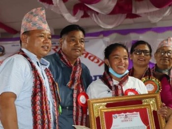 मनमाया र इन्दिरा नगदसहित सम्मानित