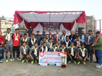 वडा नम्वर २ लाई गजराज जोशी कपको उपाधि