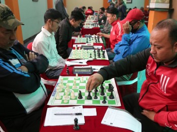 रिजेन्द्र, कृष्ण र मिलनलाई संयुक्त अग्रता
