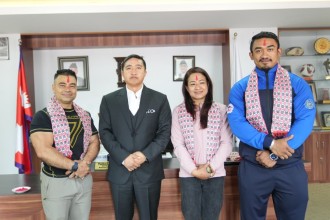 शारीरिक सुगठन टोली थाइल्यान्ड जाँदै