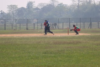 मोरङ र झापा विजयी