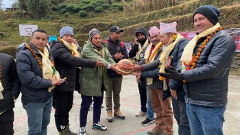 छोम्रोङ बास्केटबलमा आयोजकको विजयी सुरुआत