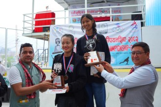 खुसी, गजेन्द्र र अभिषेक च्याम्पियन