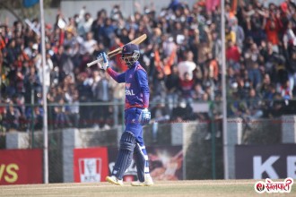 आसिफको अर्धशतक पूरा