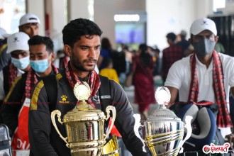 राष्ट्रिय क्रिकेट टोली स्वदेश फिर्ता