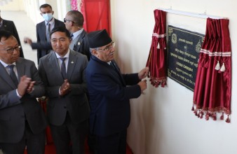प्रधानमन्त्रीद्वारा च्यासल रंगशालाको उद्घाटन